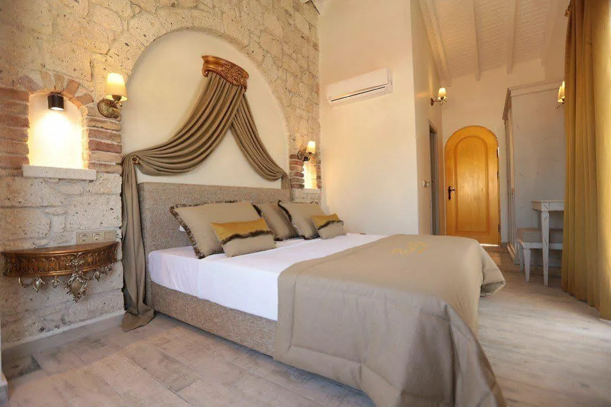Hotel De Gold Alacati (Adults Only) 2*,